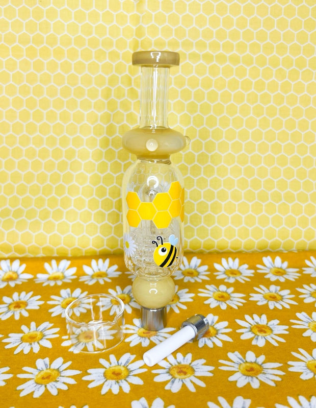 Bee & Daisies Glass Nectar Collector