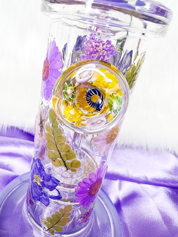 Milky Purple Dried Floral Daisies Water Pipe/Dab Rig