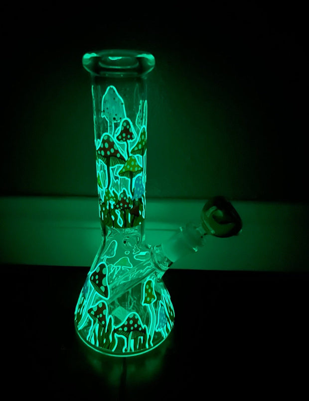 Mushrooms Glow In The Dark Water Pipe/Bong